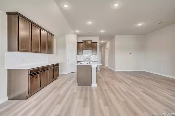 San Antonio, TX 78245,6263 Desert Aloe