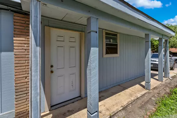 San Antonio, TX 78201,355 Altgelt