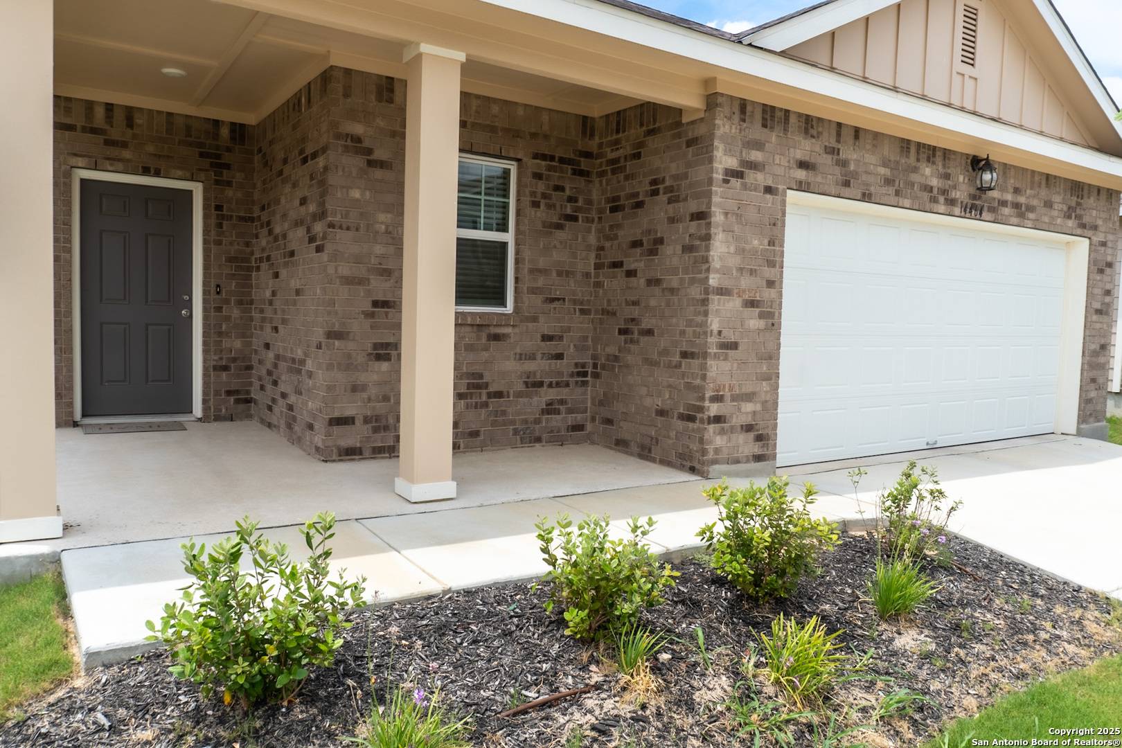San Antonio, TX 78252,14464 Woodland Valley