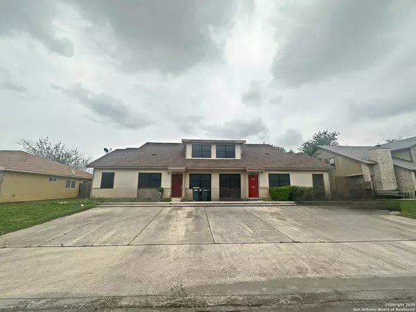 7550 Oak Chase UNIT 3, San Antonio, TX 78239