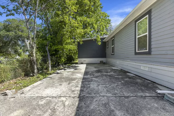 San Antonio, TX 78208,1611 Carson