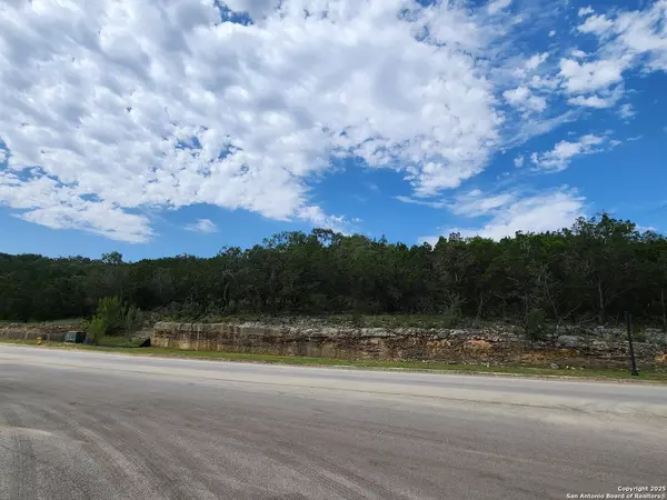San Antonio, TX 78258,502 Winding Ravine
