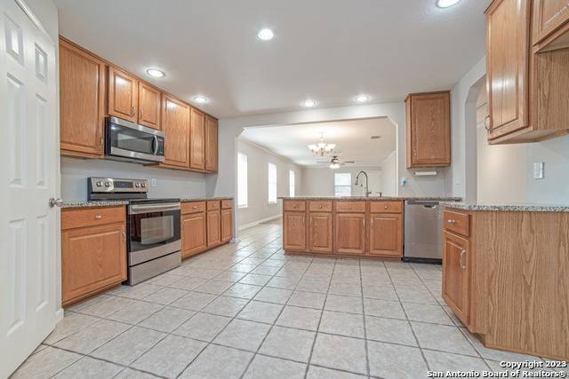 San Antonio, TX 78253,1619 Creek Knoll