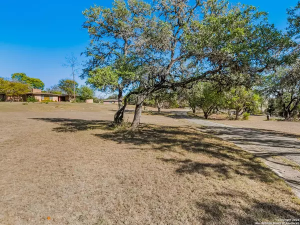10 Chaparral Hill Road, Boerne, TX 78006