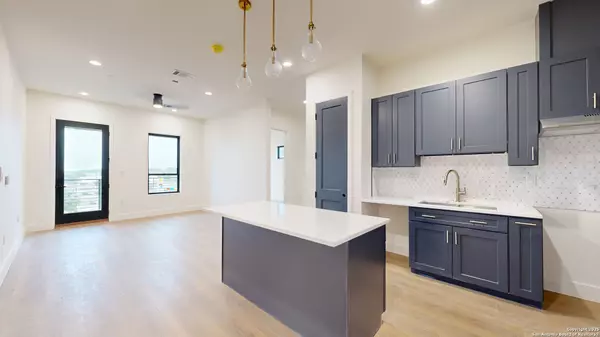 San Antonio, TX 78249,10899 S Hausman Rd UNIT 102