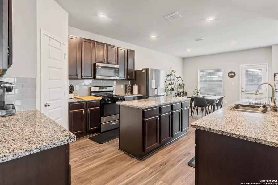 2079 Chelsea Grove, New Braunfels, TX 78130