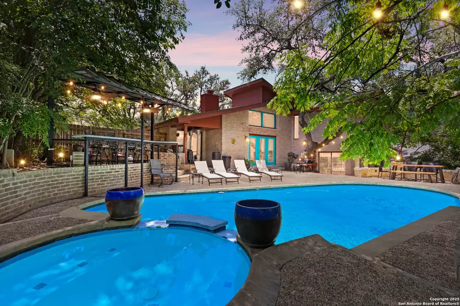 3511 Hunters Circle, San Antonio, TX 78230