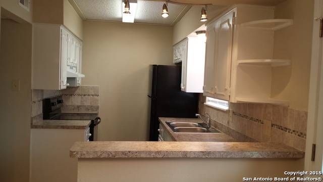 San Antonio, TX 78240,6427 wurzbach 20 UNIT 20