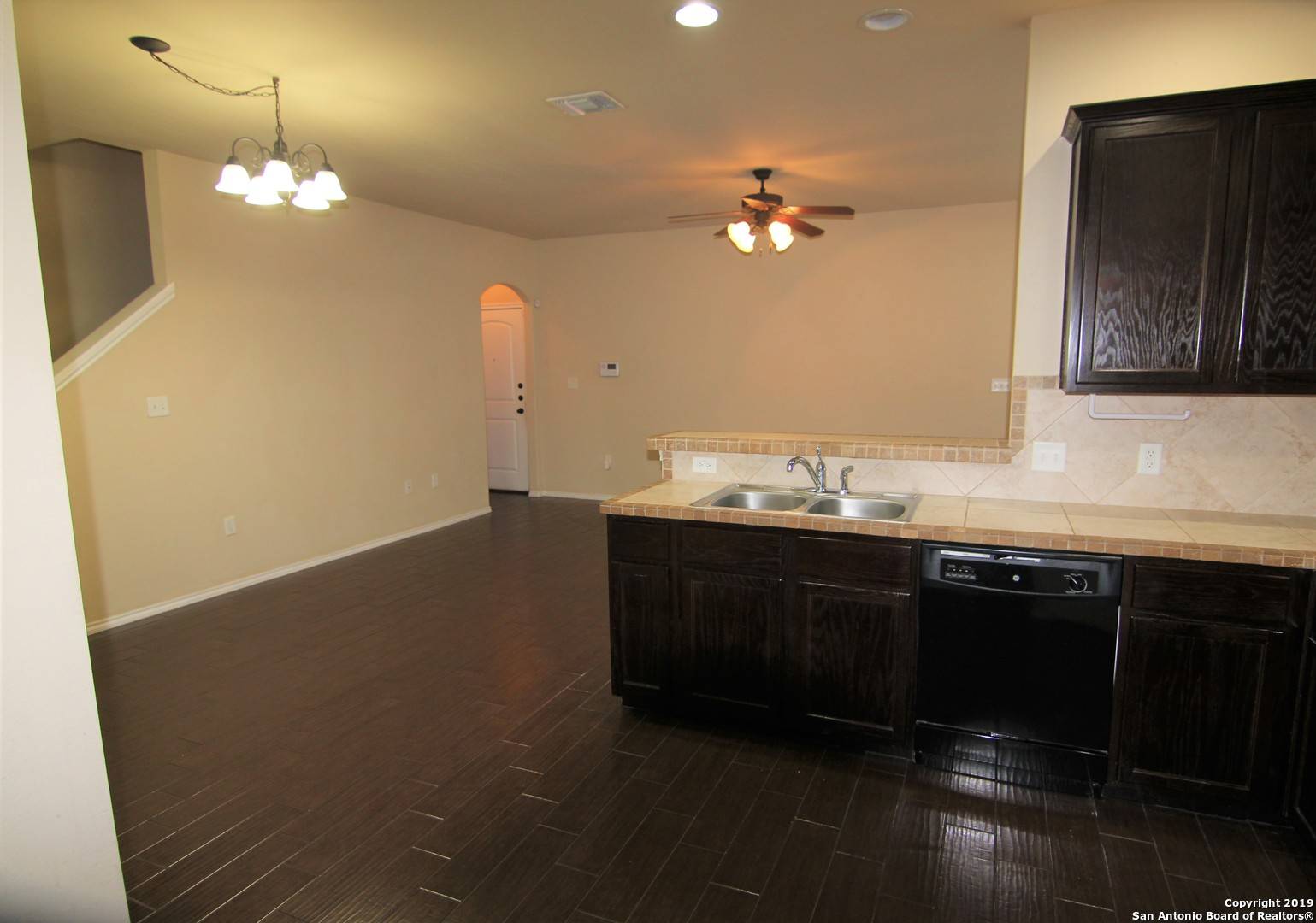 New Braunfels, TX 78130-2755,1137 BROWN ROCK DR