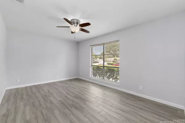 Leon Valley, TX 78238,6818 Forest Meadow