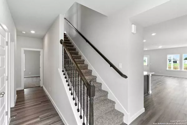 New Braunfels, TX 78130,983 Manger Lane