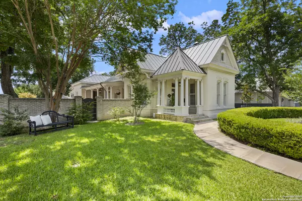 New Braunfels, TX 78130,477 Mill Street