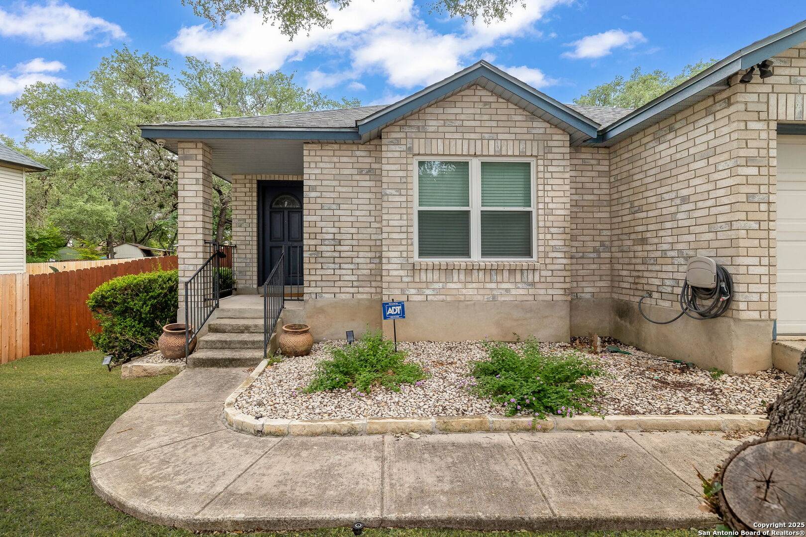 San Antonio, TX 78240,6326 Maverick Oak