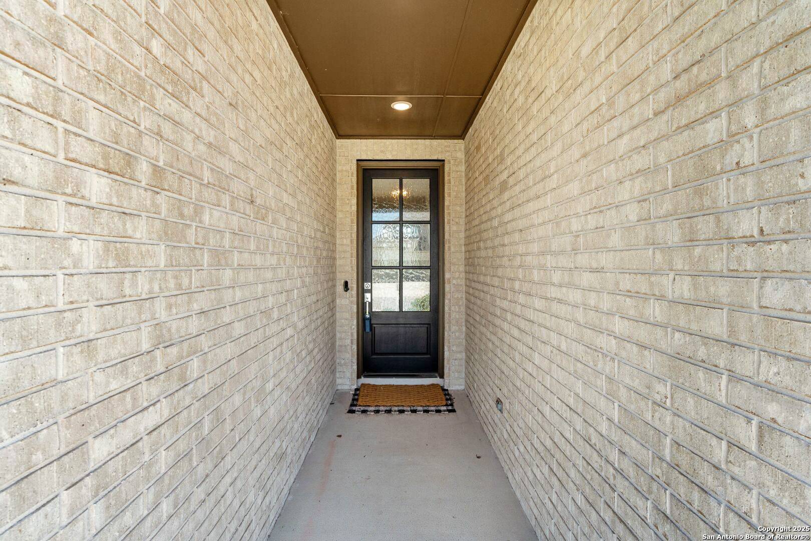 Castroville, TX 78009,138 Red Oak