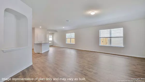 San Antonio, TX 78245,14839 Lamb River