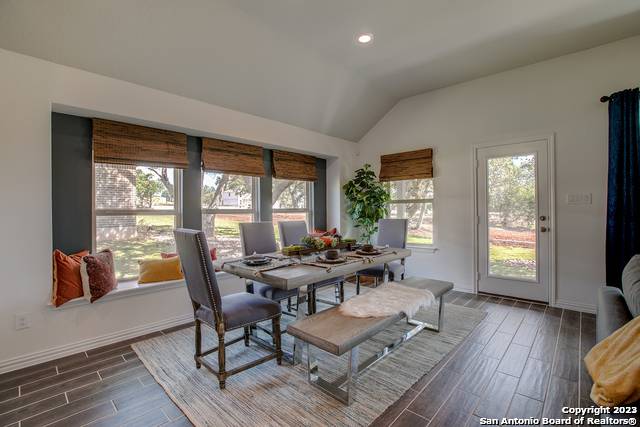 Seguin, TX 78155,8952 San Carlos