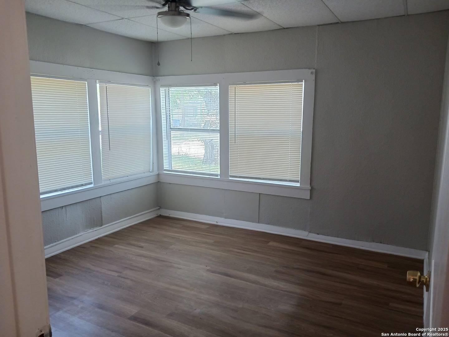 San Antonio, TX 78221,835 Grosvenor