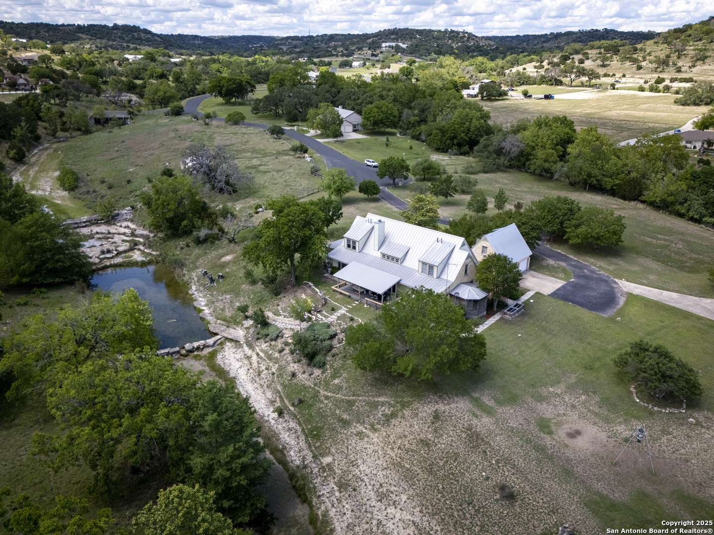 Comfort, TX 78013,205 Kendall Falls