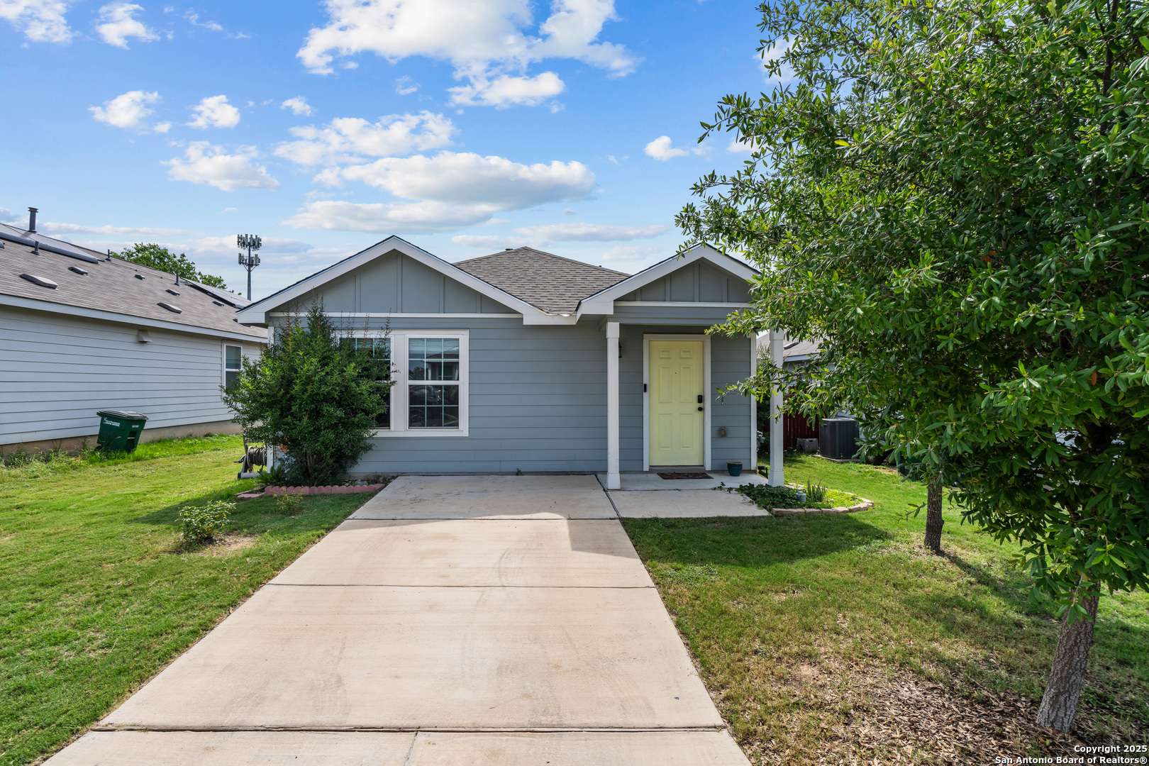 San Antonio, TX 78245,10222 Robbins Blf