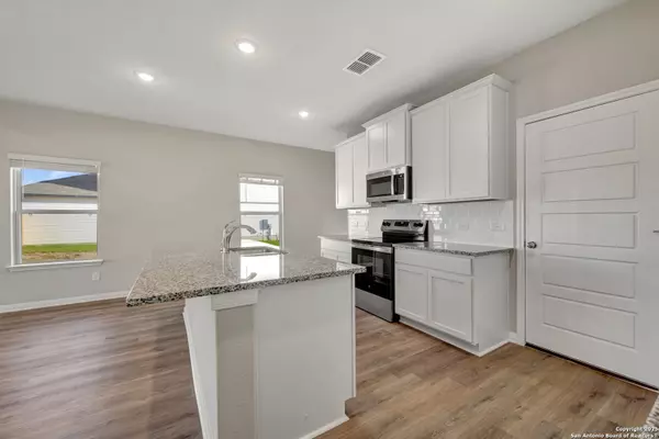 New Braunfels, TX 78130,4231 Winston Way