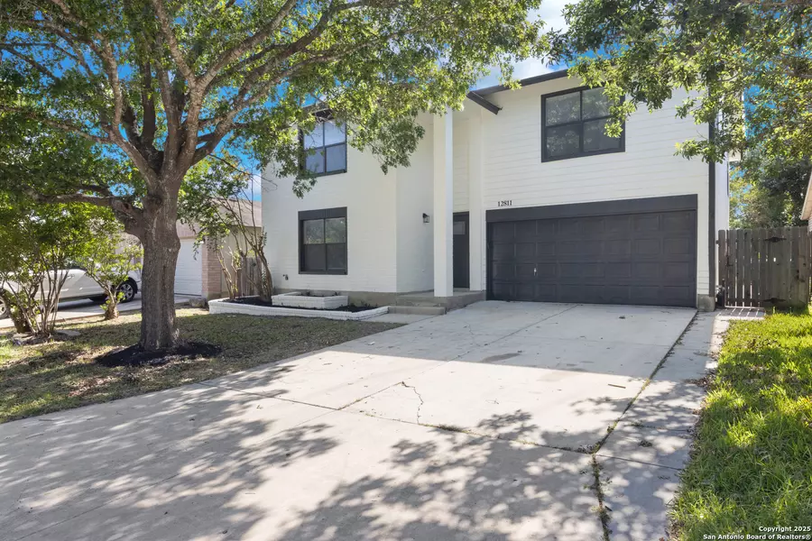 12811 Hunting Hawk, San Antonio, TX 78249