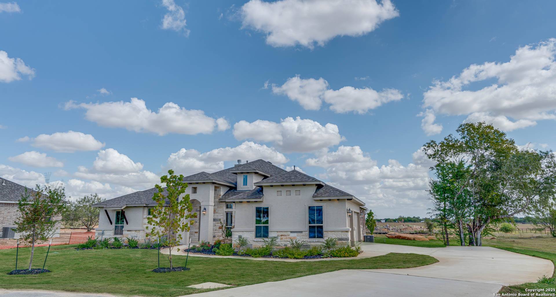 San Antonio, TX 78263,5306 Estates Oak