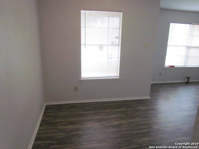 San Antonio, TX 78227,6806 westlawn
