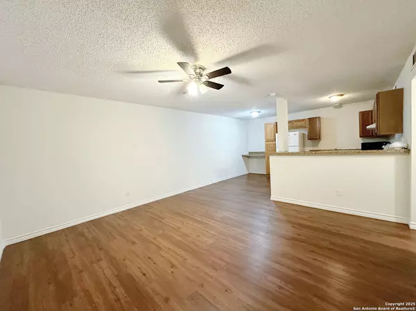 San Marcos, TX 78666,20115 San Marcos UNIT 2A