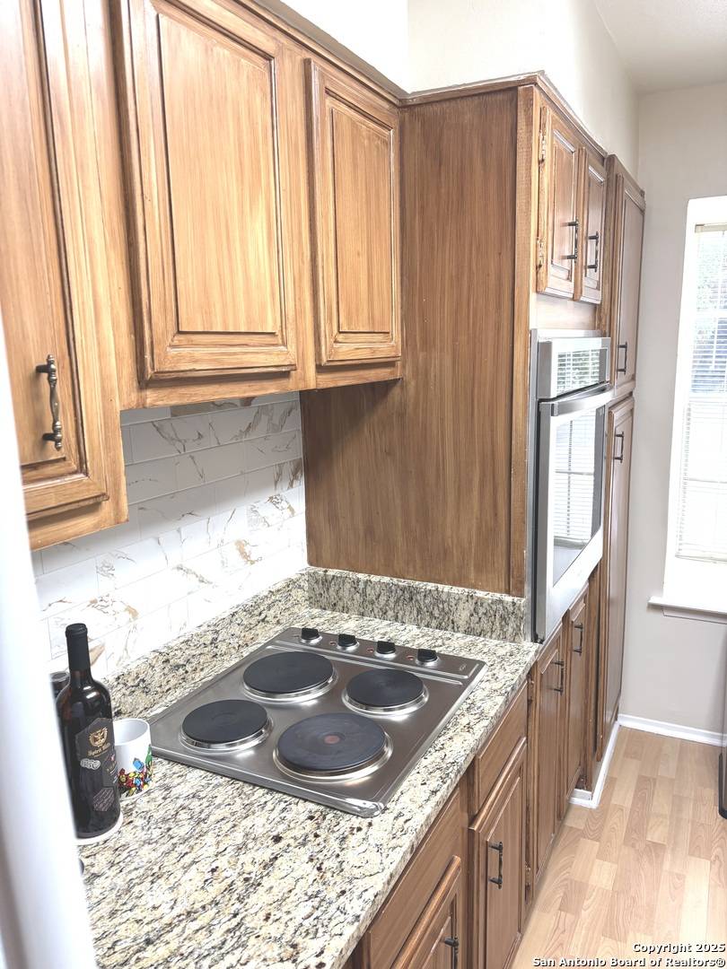 San Antonio, TX 78209,7834 broadway UNIT 207