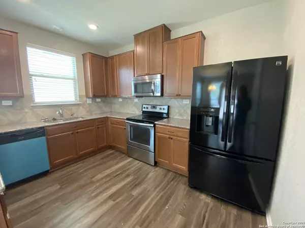 San Antonio, TX 78245,10312 Roadrunner Ridge