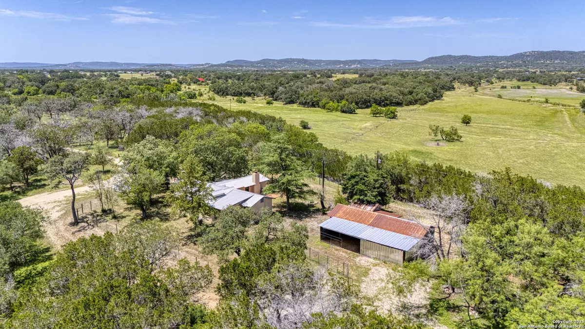 Medina, TX 78055,13132 State Highway 16