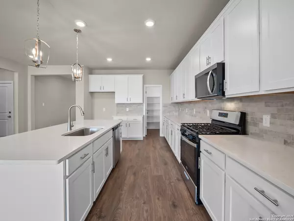 San Antonio, TX 78253,6511 Morgan Glen