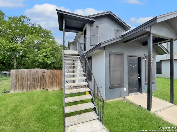 7571 Windsor Oaks, San Antonio, TX 78239