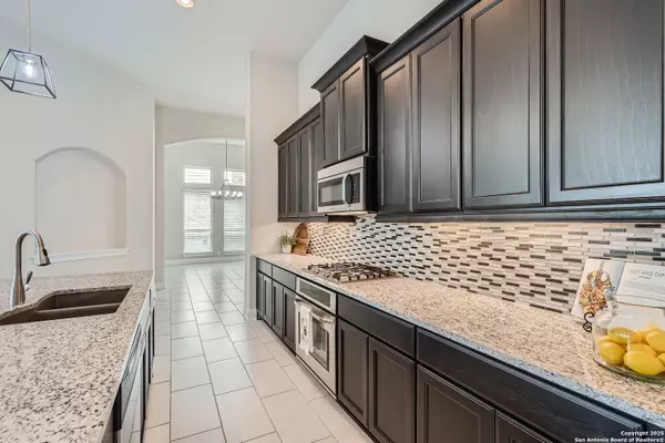 Boerne, TX 78015,27123 Brook Bnd