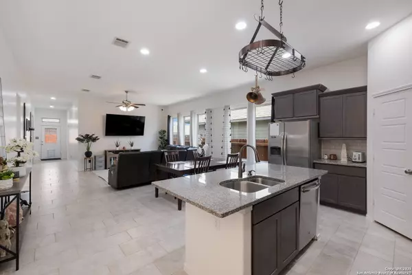 San Antonio, TX 78254,14831 Flint Glen