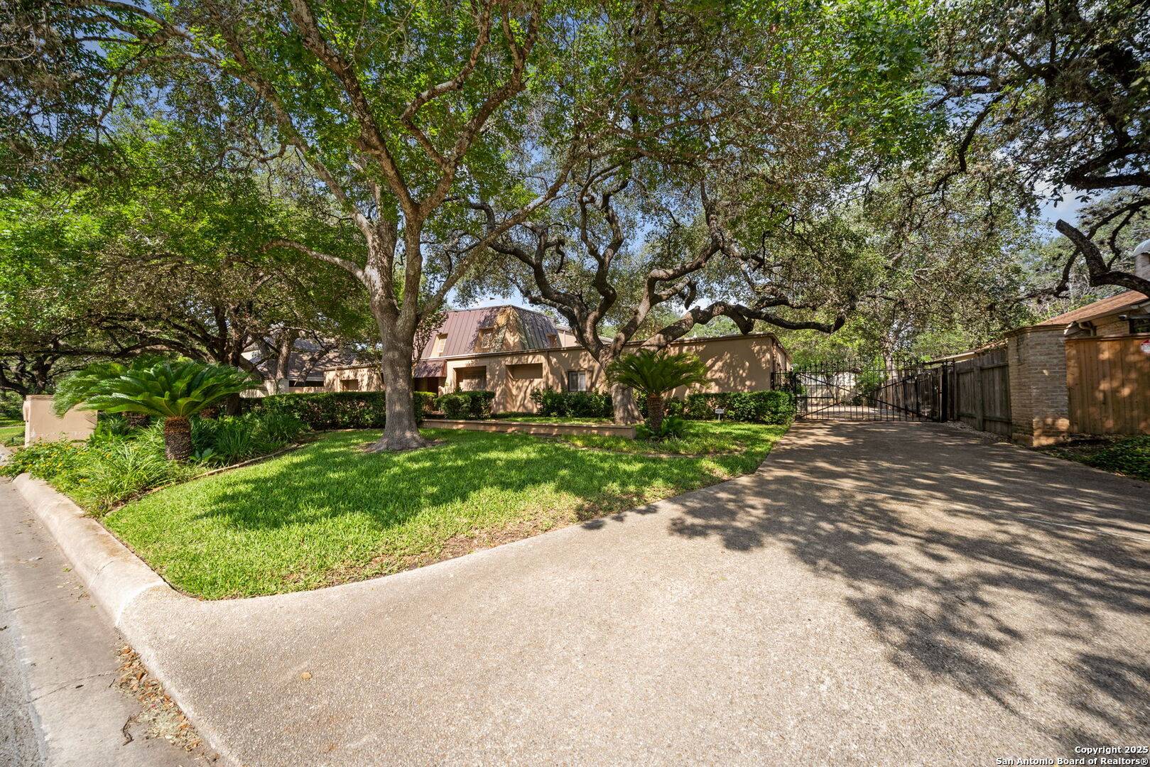 San Antonio, TX 78217,8935 Carriage
