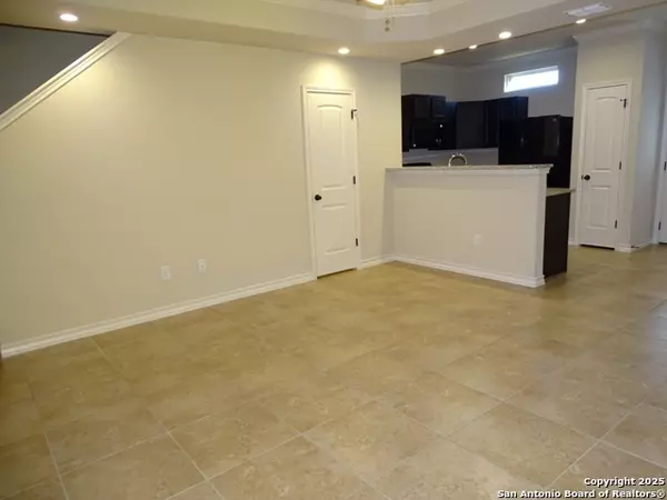 San Antonio, TX 78244,7006 Lakeview Dr. UNIT 102