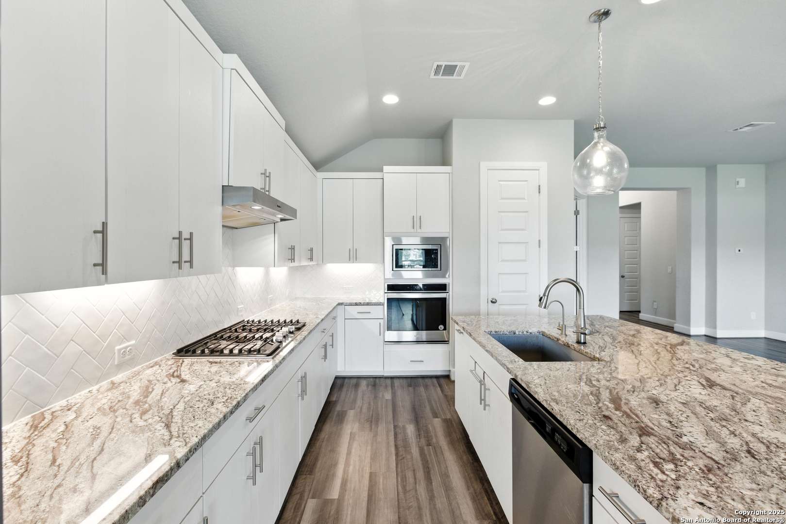 Boerne, TX 78006,103 Simpatico