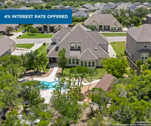 208 Roundtop Hill, Castroville, TX 78009
