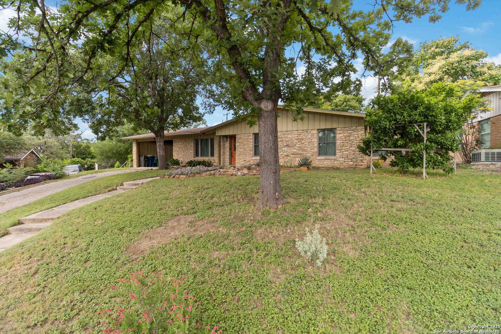 San Antonio, TX 78228,4722 hollyridge