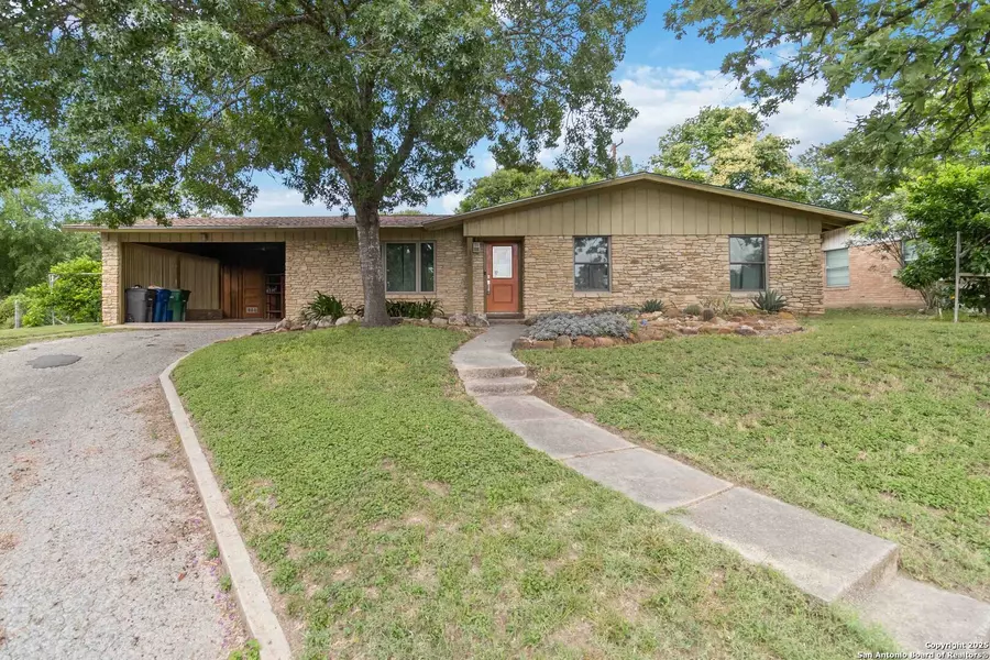 4722 hollyridge, San Antonio, TX 78228