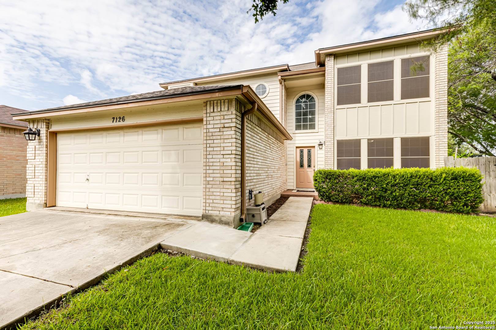 7126 Linkcrest, San Antonio, TX 78240