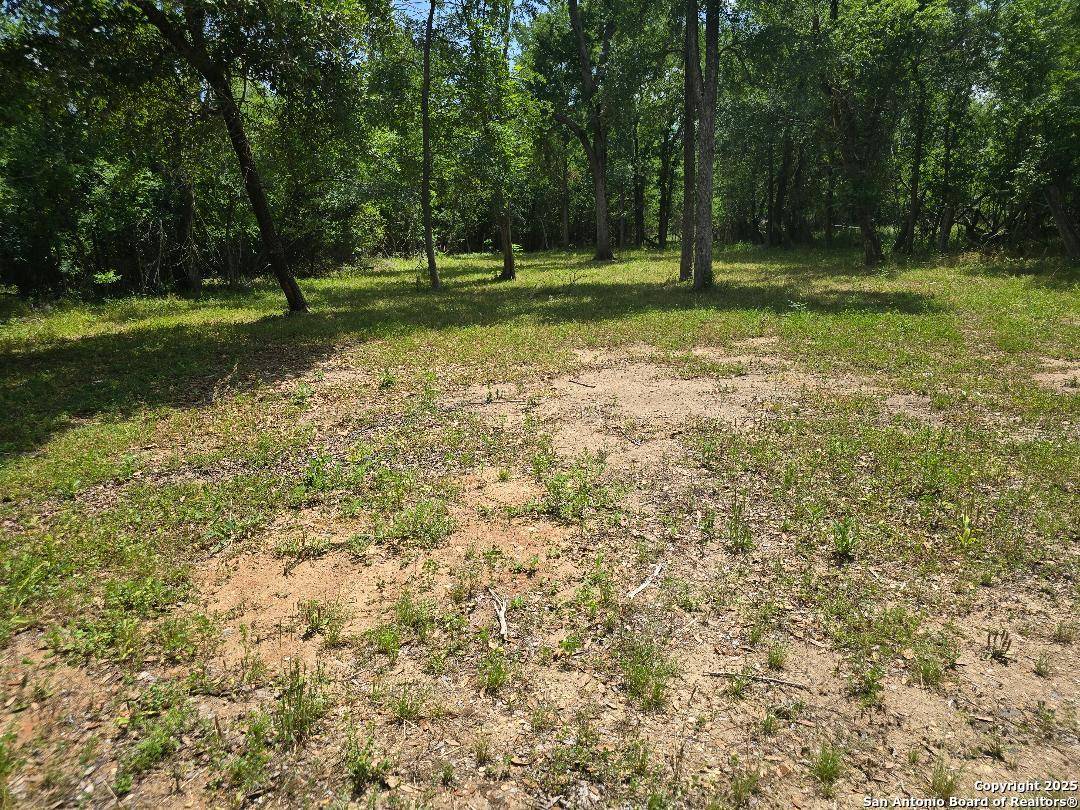 332 half, Rockdale, TX 76567
