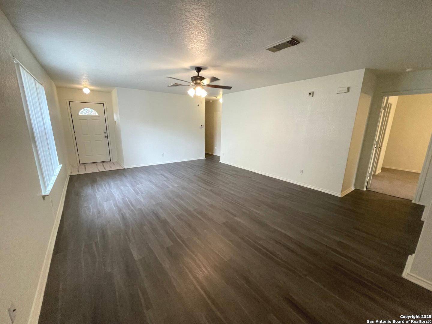 San Antonio, TX 78233,6526 Kestrel Ln