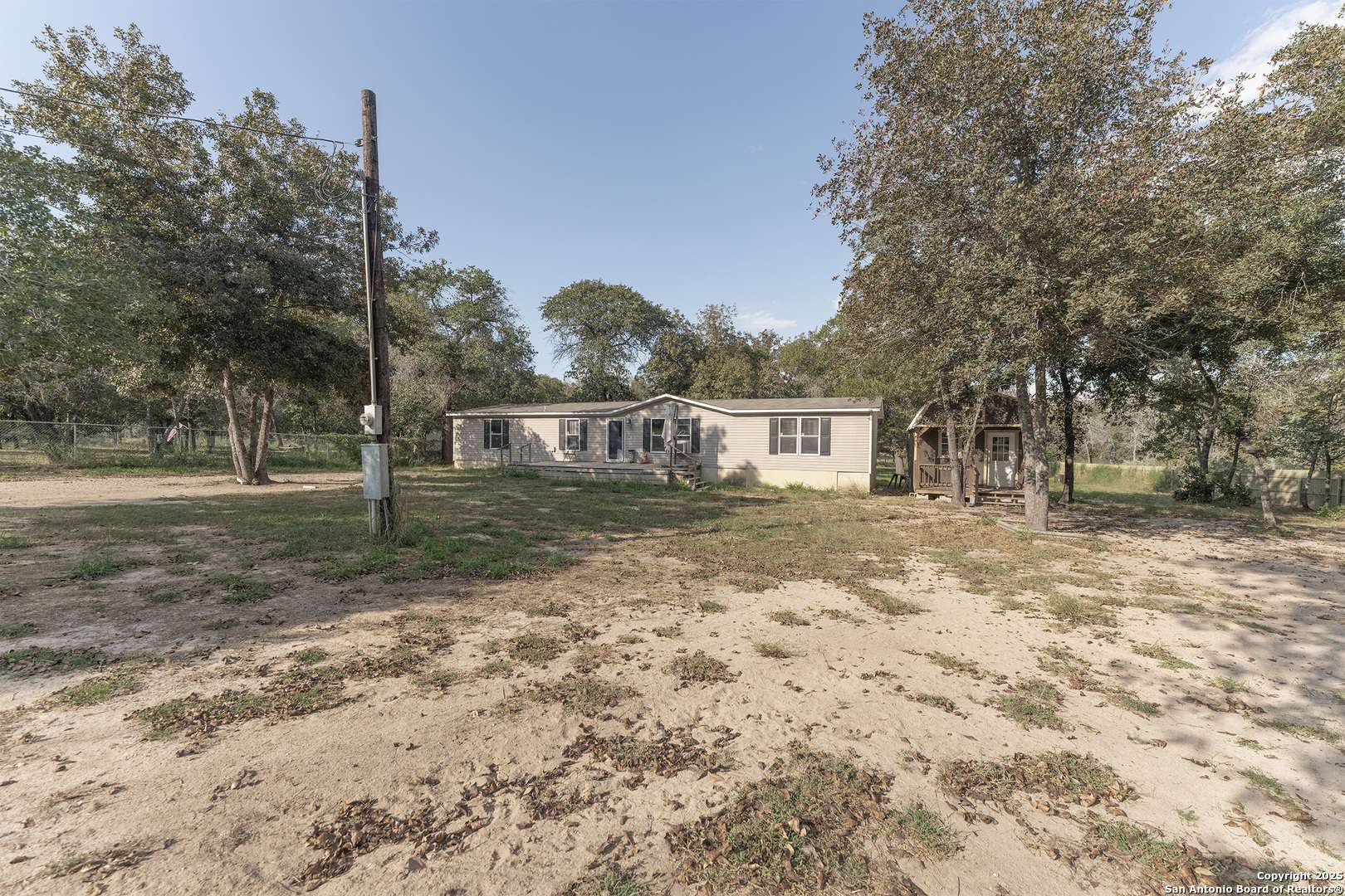 1707 Medina Circle, San Antonio, TX 78264