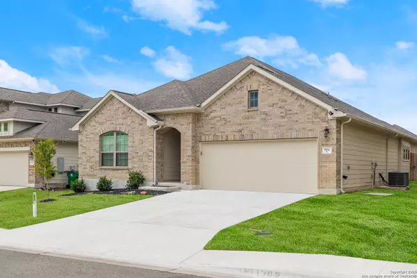 New Braunfels, TX 78130,954 Blue Violet