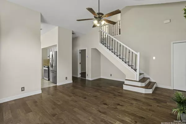 San Antonio, TX 78250,6158 Valley Clfs