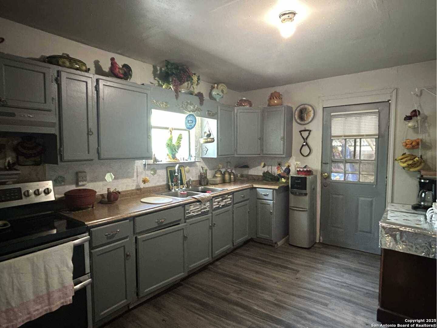 Pleasanton, TX 78064,1446 County Road 429