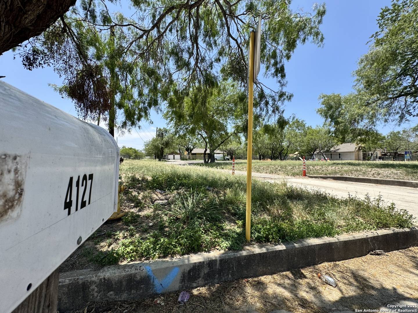 San Antonio, TX 78221,4127 Pleasanton