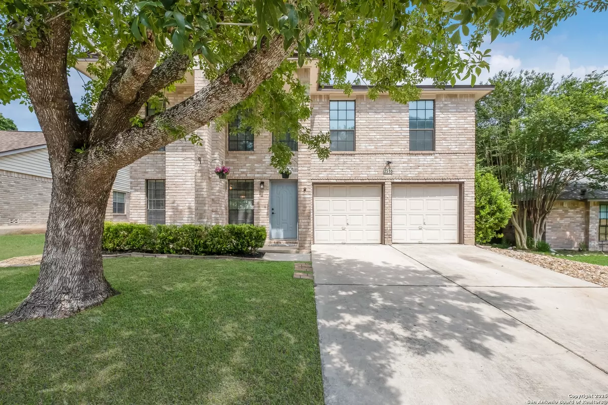 Schertz, TX 78154,2516 Hidden Grove